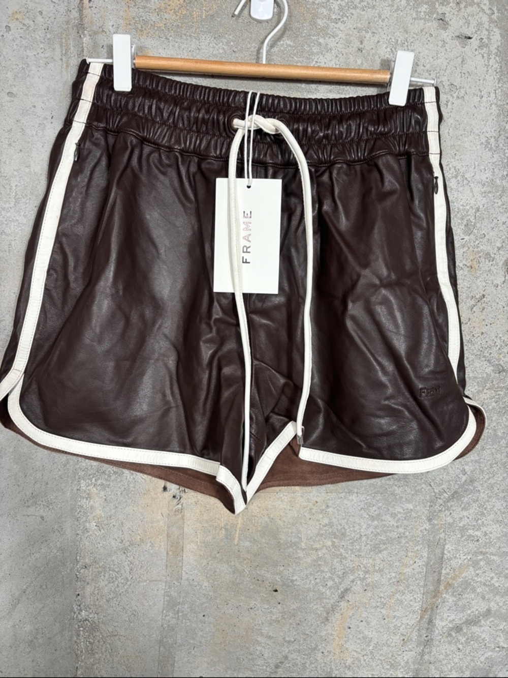 Frame
FRAME  Gym Shorts 100% Lamb Leather